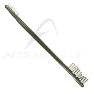 Dubbing brush
